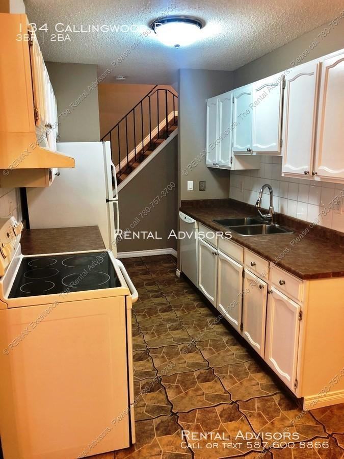 134 Callingwood Pl - Photo 3 of 10