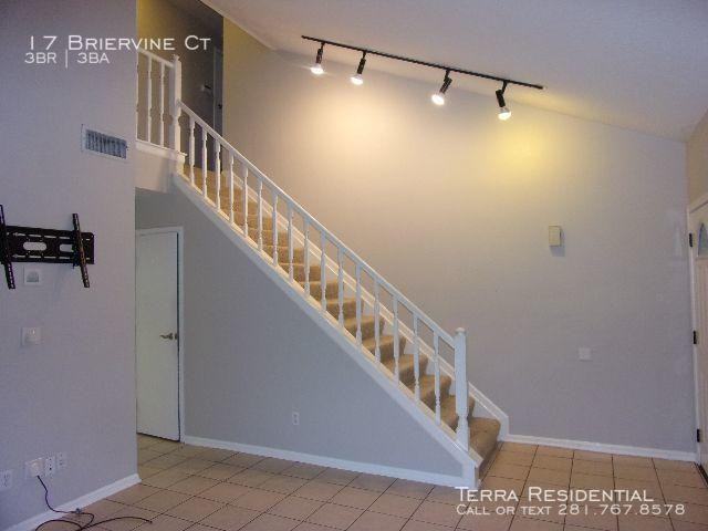 17 Briervine Ct - Photo 3 of 18