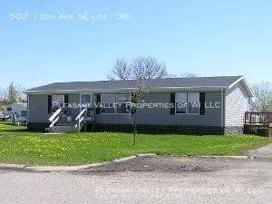 502 12th Ave SE - Photo 3 of 9