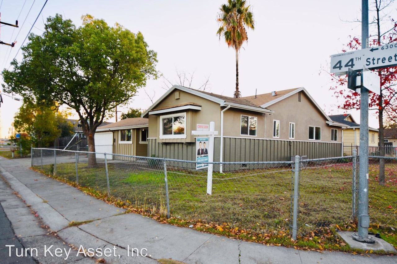 6300 44th St - Photo 2 of 12