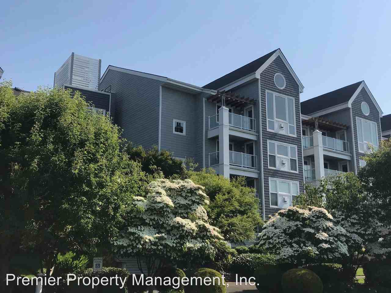 520 SE Columbia River Dr #234