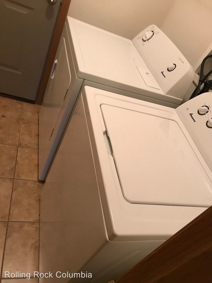 1320 Stags Way - Photo 2 of 10