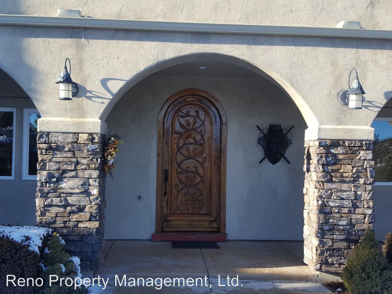 21720 Sazarac Rd - Photo 2 of 32