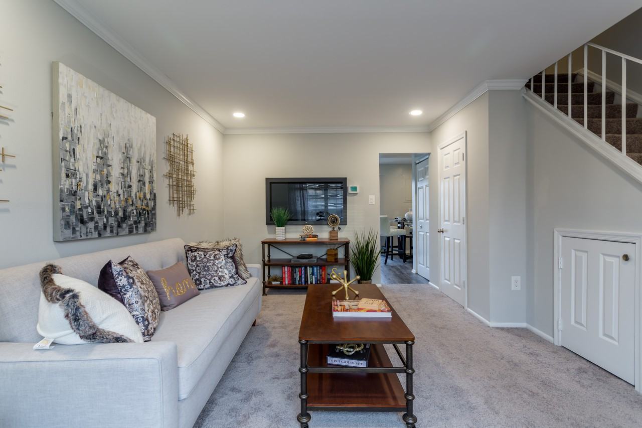 Mills Crossing Apartments and Townhomes - Photo 5 of 21