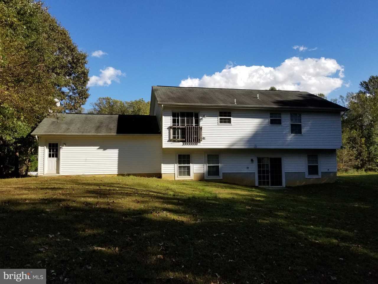 6725 Colonel Beall Ct - Photo 3 of 17