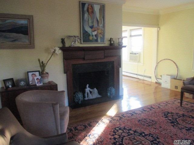 25 Devon Rd - Photo 3 of 11