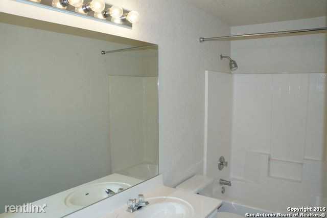 12610 Point Sound - Photo 3 of 9