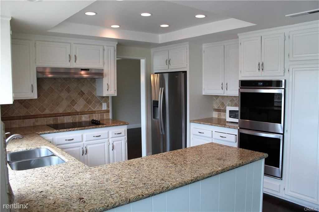 24201 Becard Dr - Photo 3 of 20