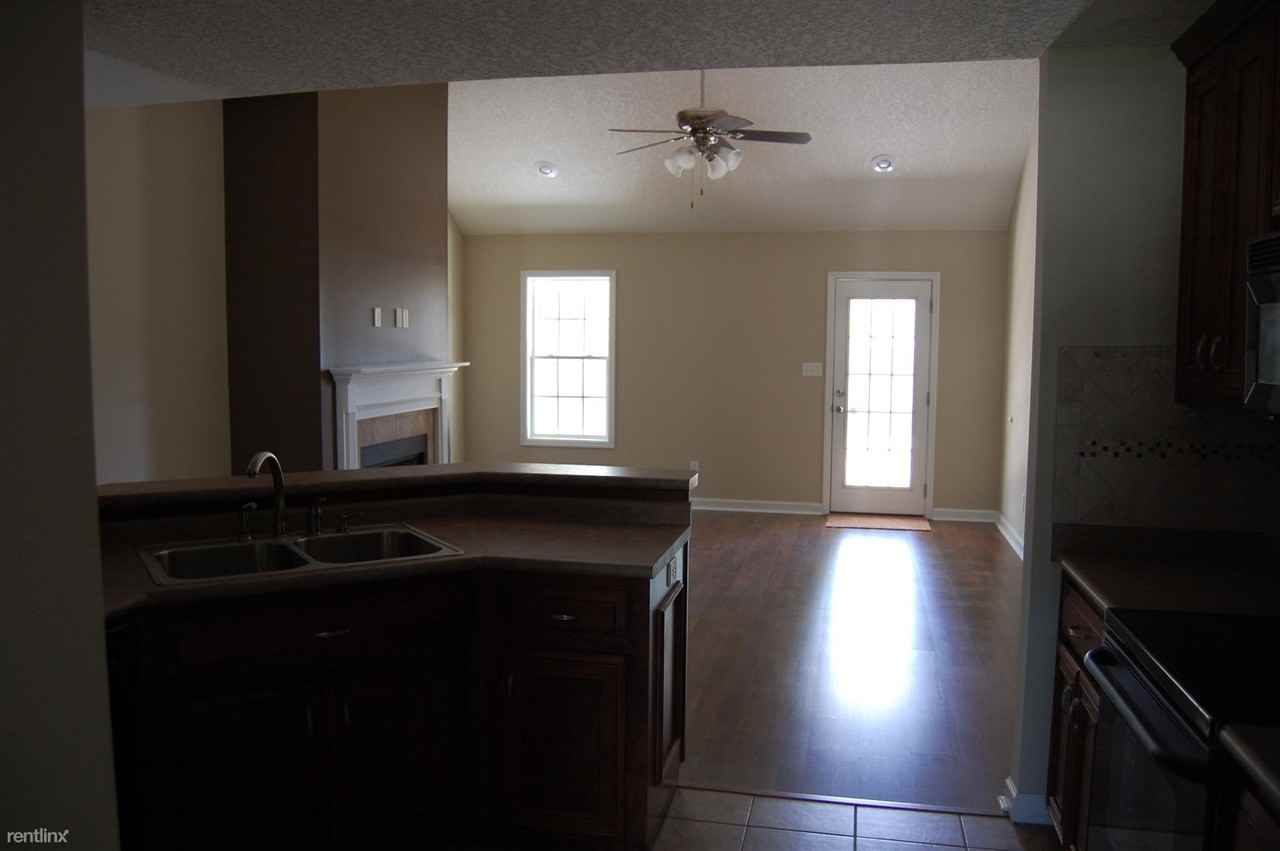 5335 Golf Dr - Photo 2 of 6