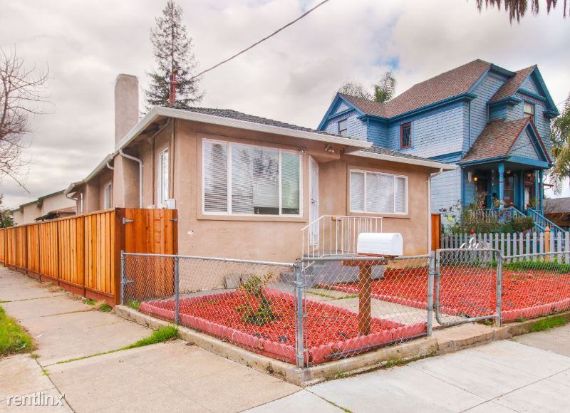 1297 Locust St - Photo 2 of 28