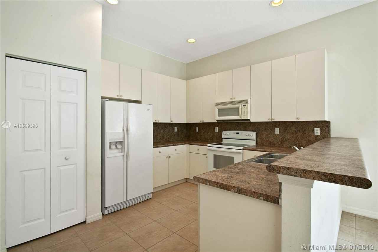 8719 San Andros - Photo 3 of 10