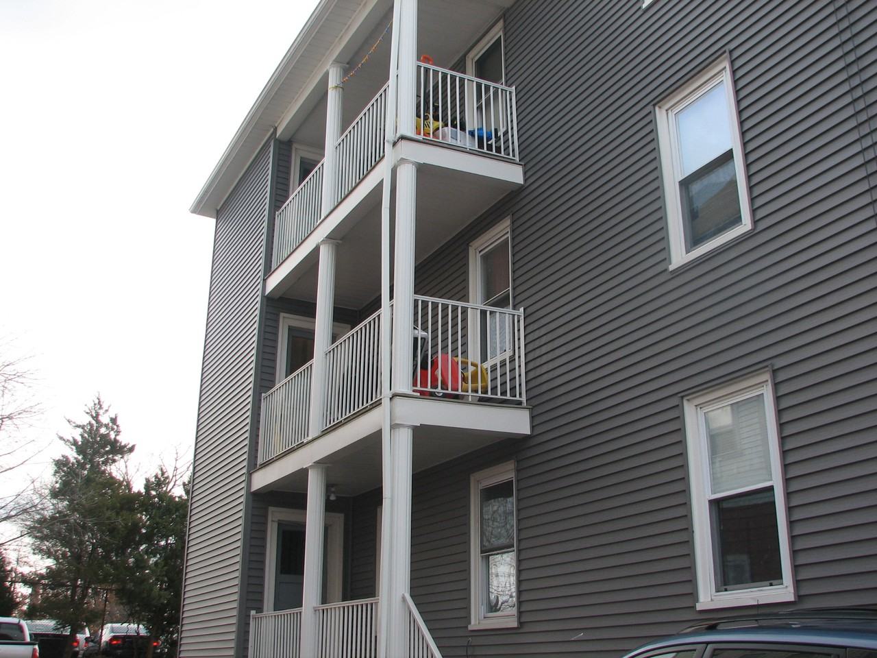 202 Cross St - Photo 3 of 16