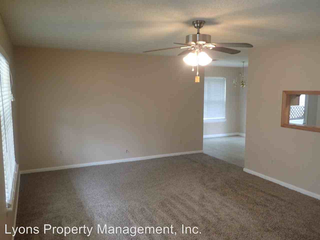 4973 Princess Dr - Photo 3 of 12