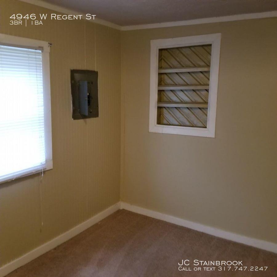 4946 W Regent St - Photo 3 of 8