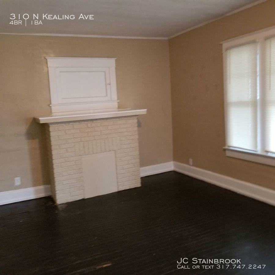 310 N Kealing Ave - Photo 2 of 7