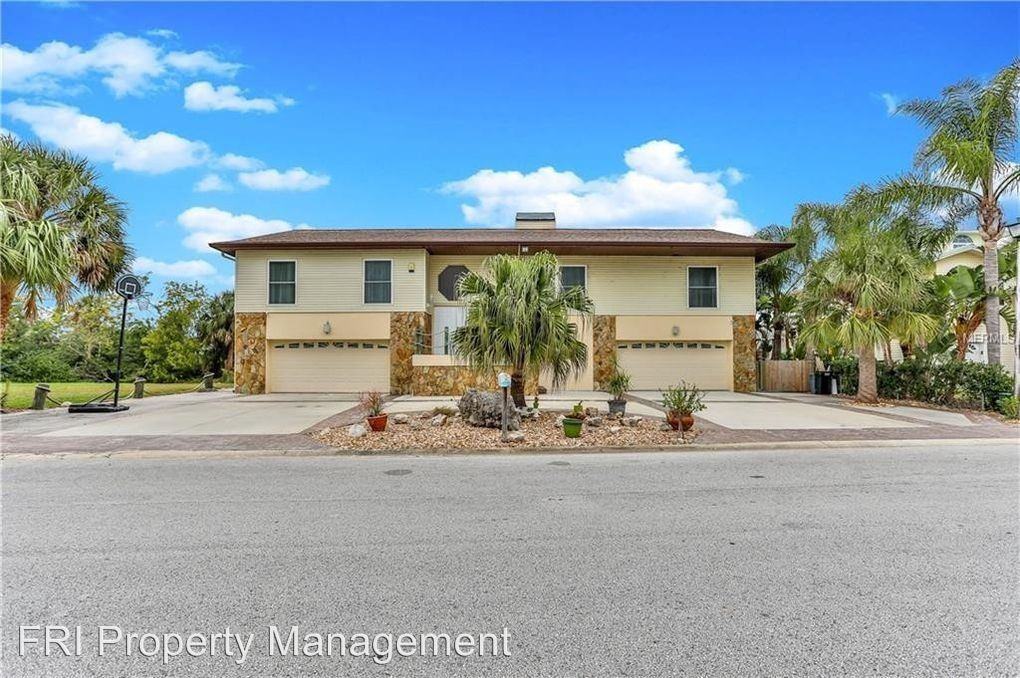 5731 Seabreeze Dr - Photo 2 of 39