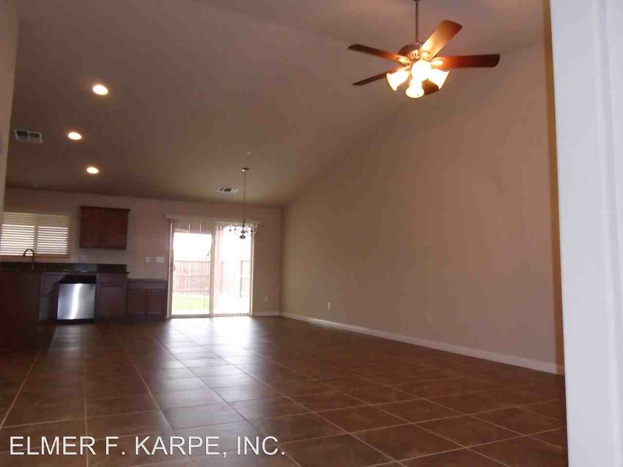 9515 Red Rock Creek Way - Photo 3 of 8