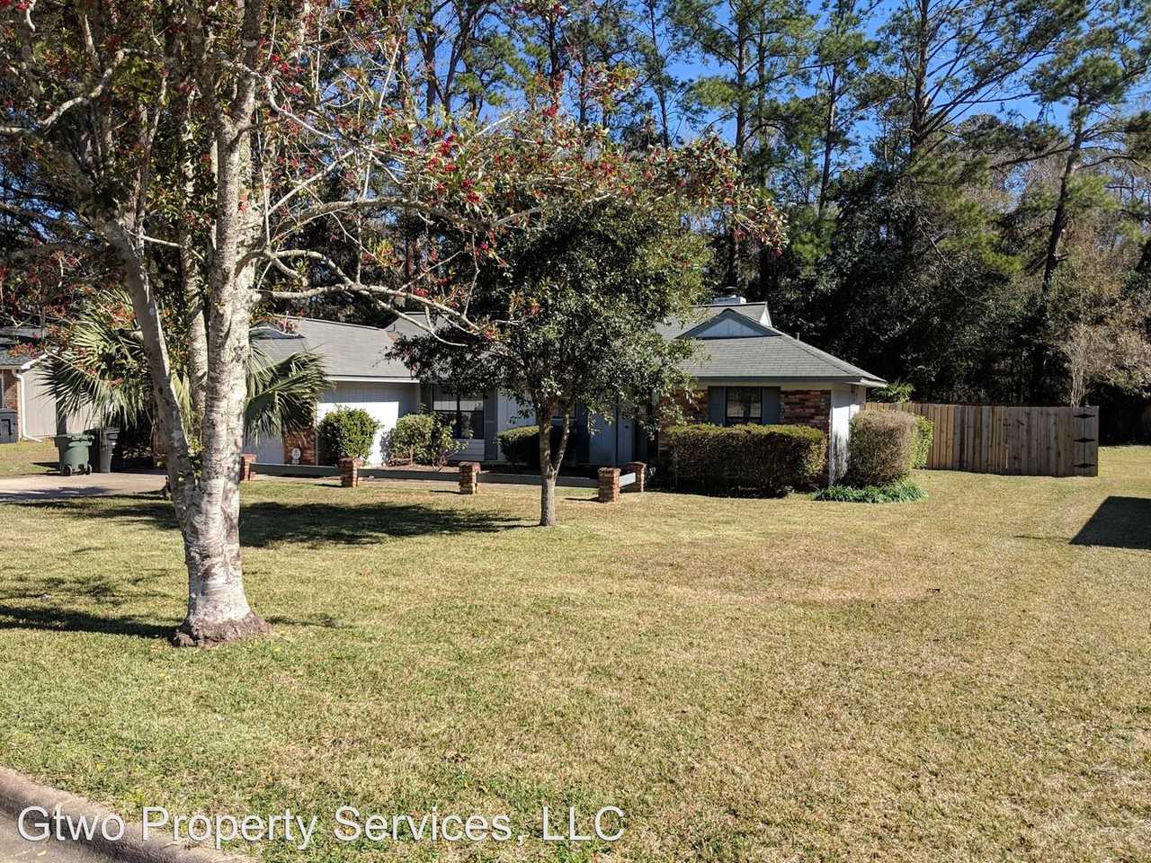 2109 Eastgate Way - Photo 2 of 27