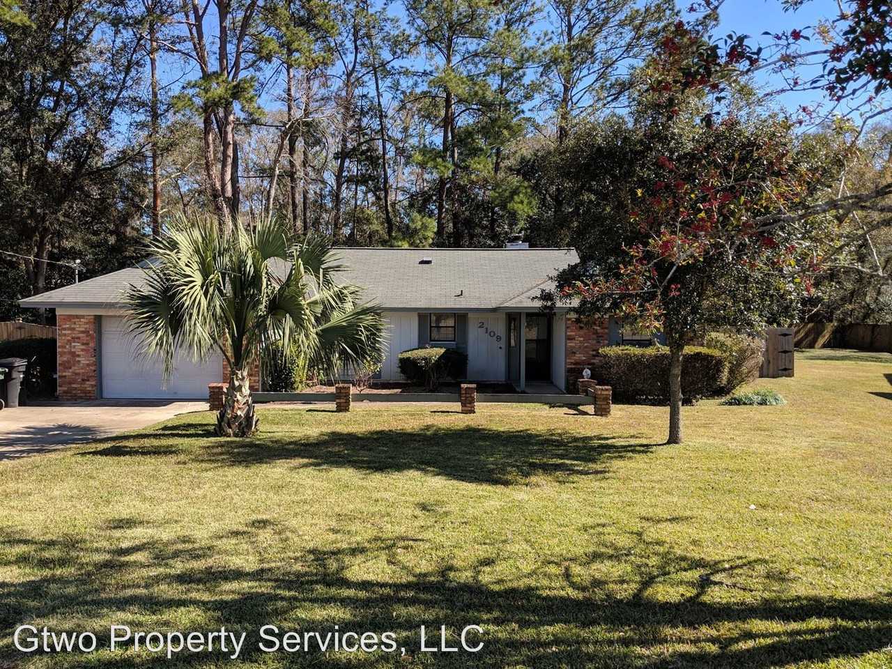 2109 Eastgate Way - Photo 3 of 27