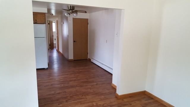 509 Susan St - Photo 3 of 6