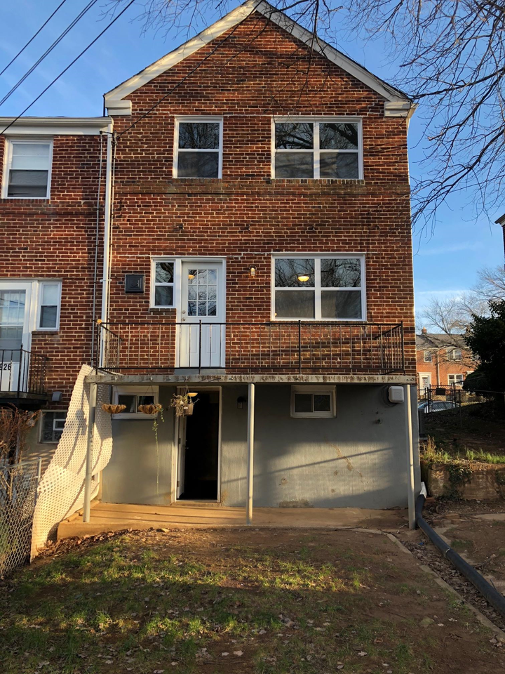 924 St Agnes Ln - Photo 2 of 15