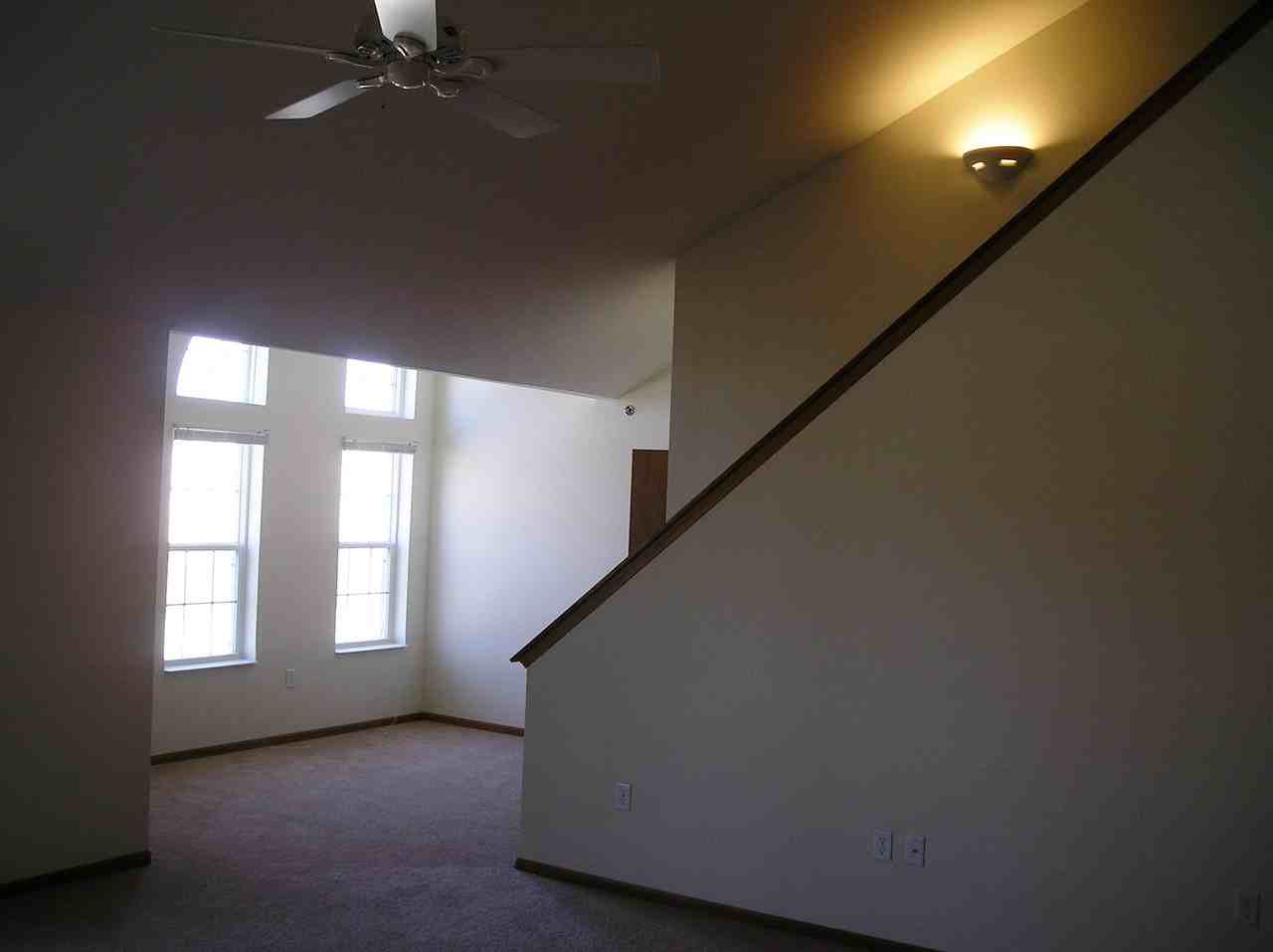 1521 Commonwealth Dr - Photo 7 of 12