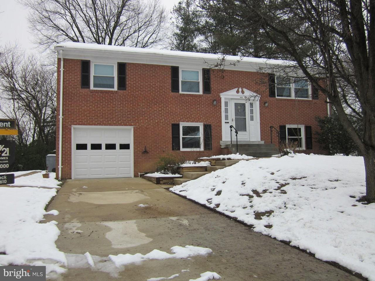 3903 Hillview Ct - Photo 2 of 41