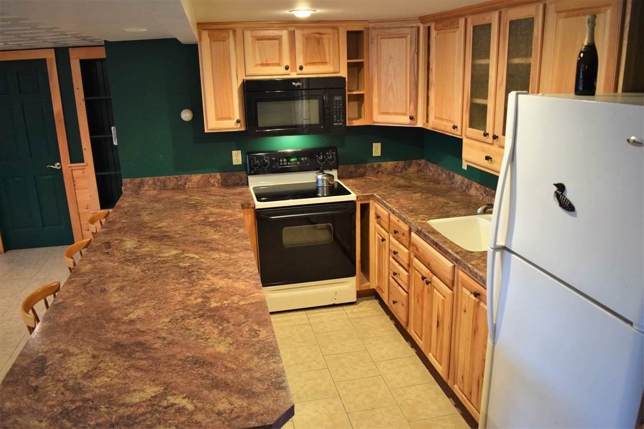 127 Meredith Neck Rd #1 - Photo 3 of 15