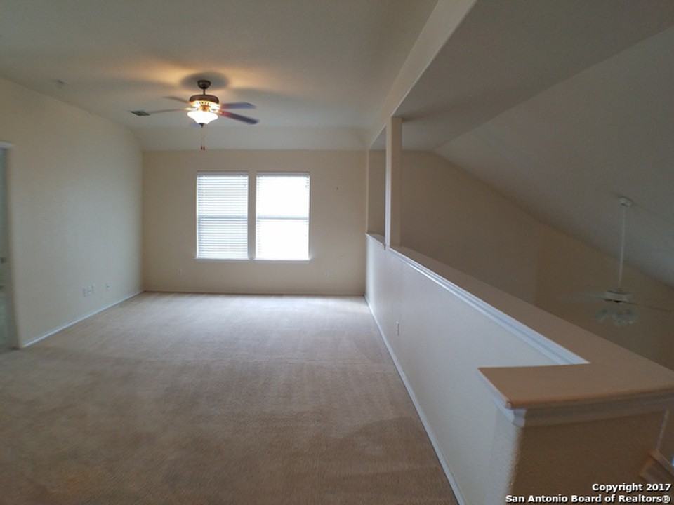 5708 Mahogany Bay - Photo 2 of 10