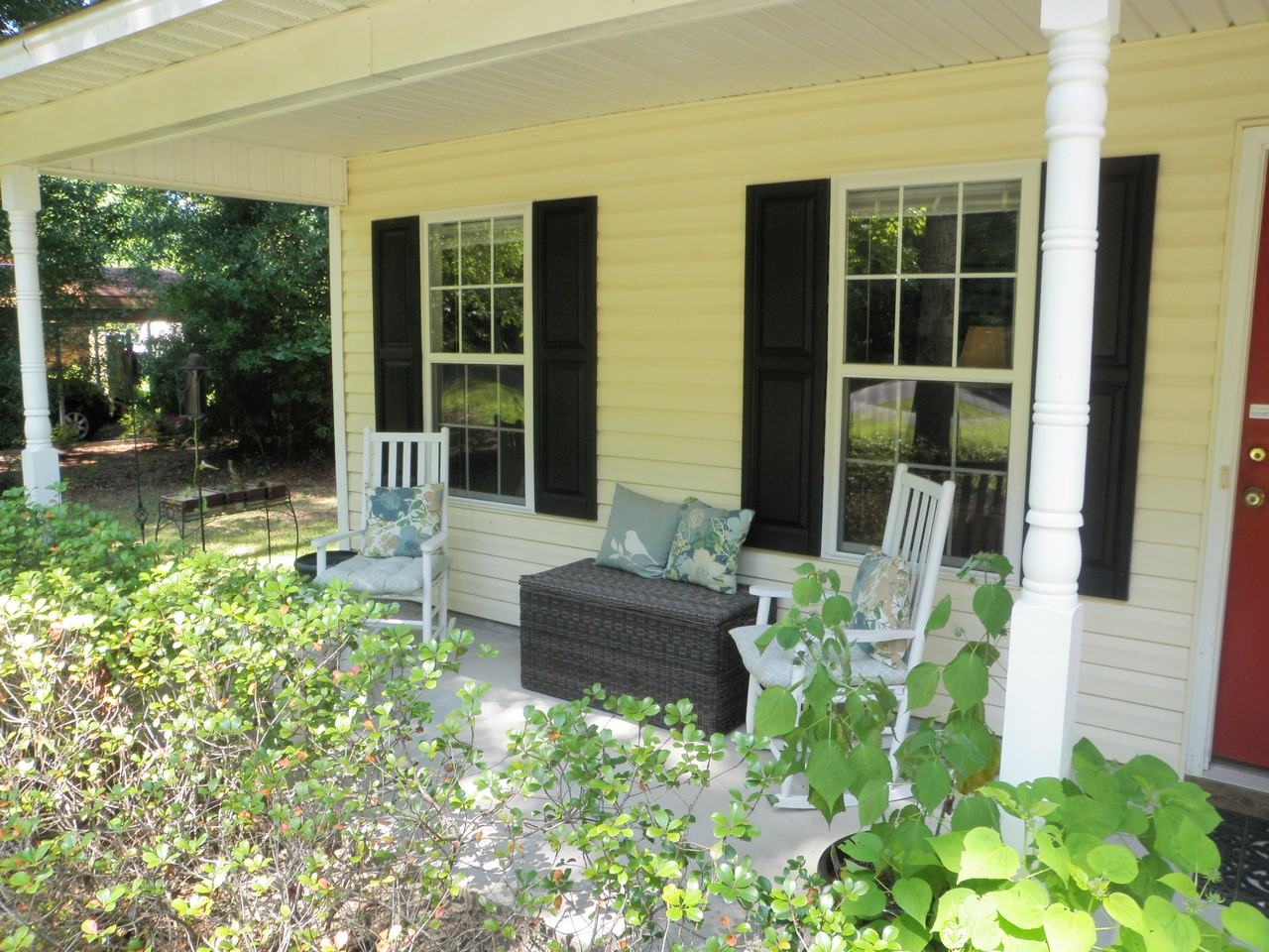 109 Blossom Ferry Road - Photo 2 of 10