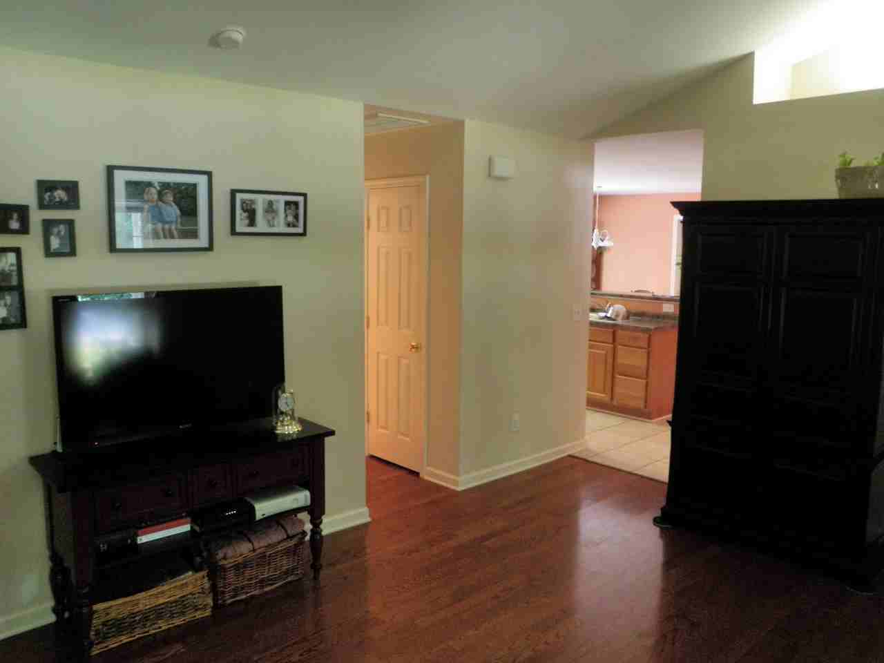 109 Blossom Ferry Road - Photo 6 of 10