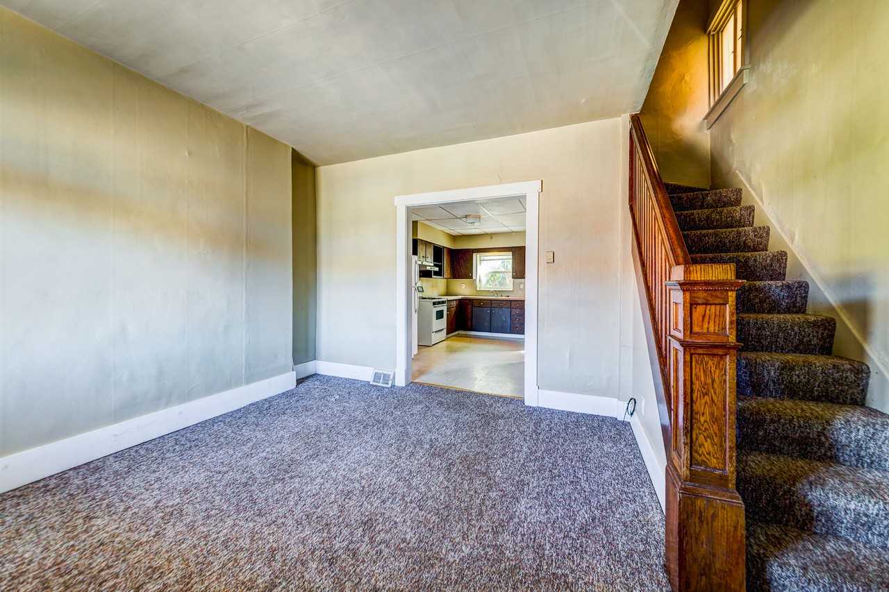 89 Westwood Street - Photo 2 of 16