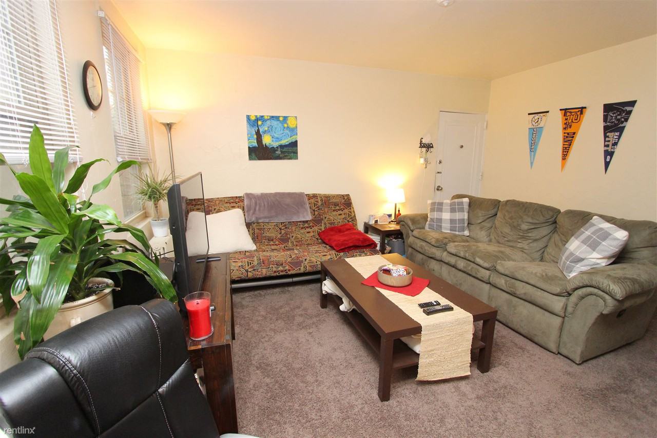 London Terrace Apartments - Photo 2 of 24