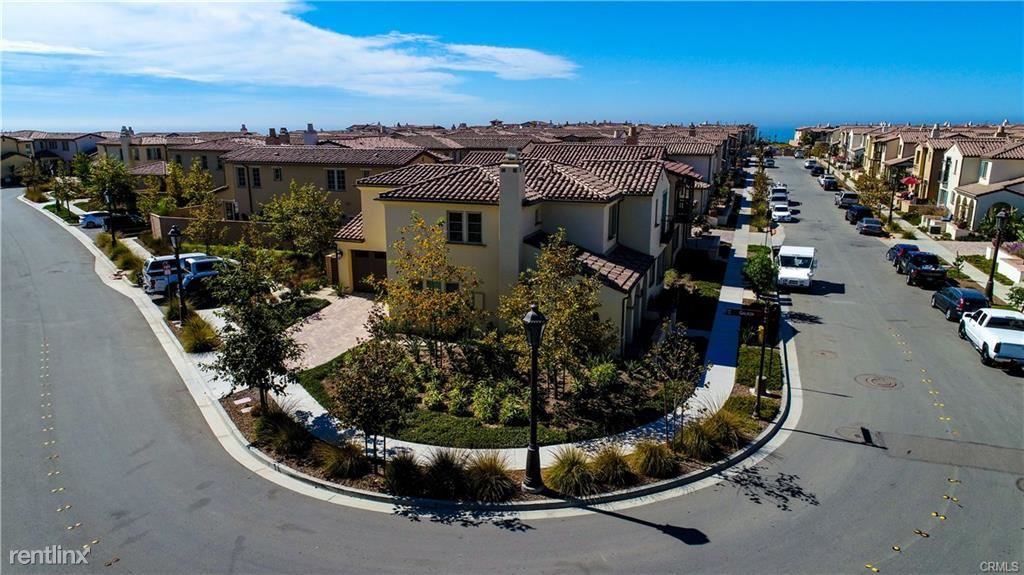 216 Avenida Murcia - Photo 2 of 50