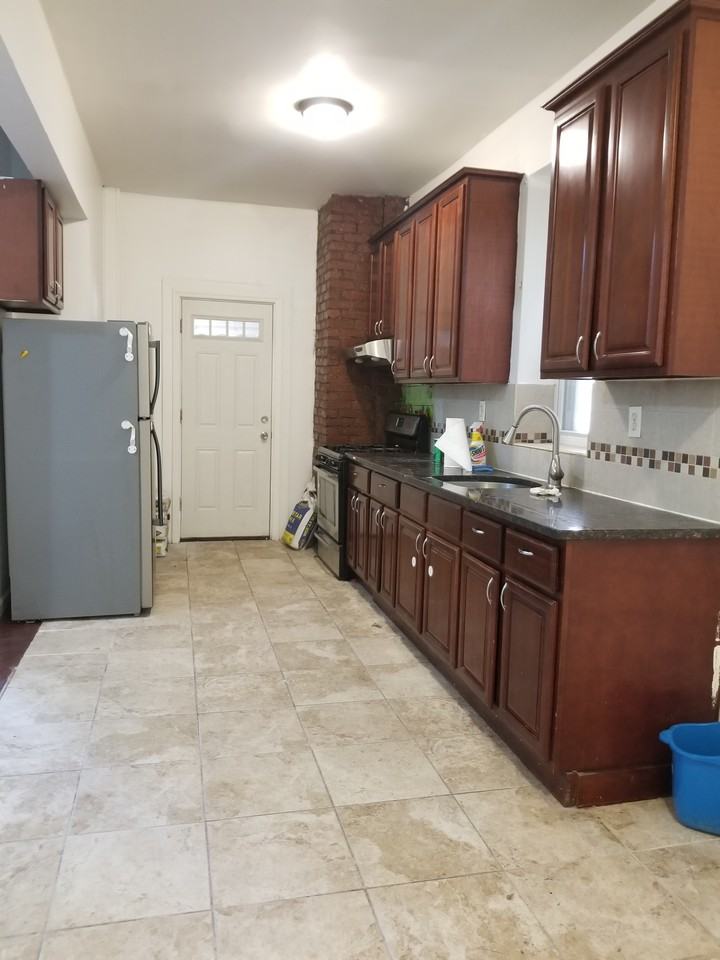 3287 Hull Avenue 1 - Photo 2 of 7