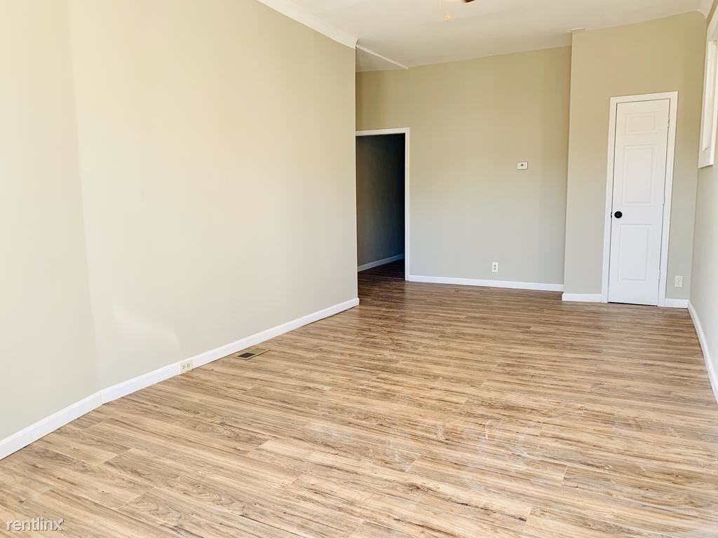 4610 York Rd #1 - Photo 3 of 11