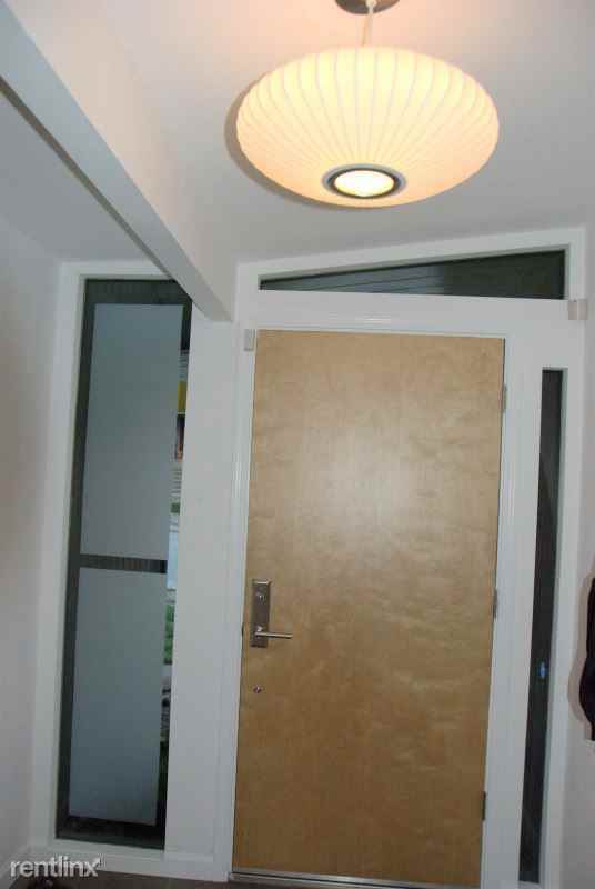 2181 Bunker Hill Dr - Photo 3 of 25