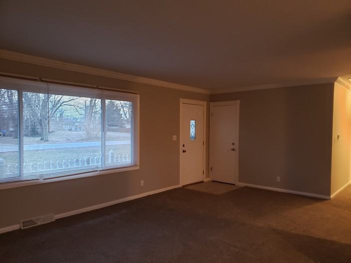 7948 Jill Ln - Photo 2 of 5