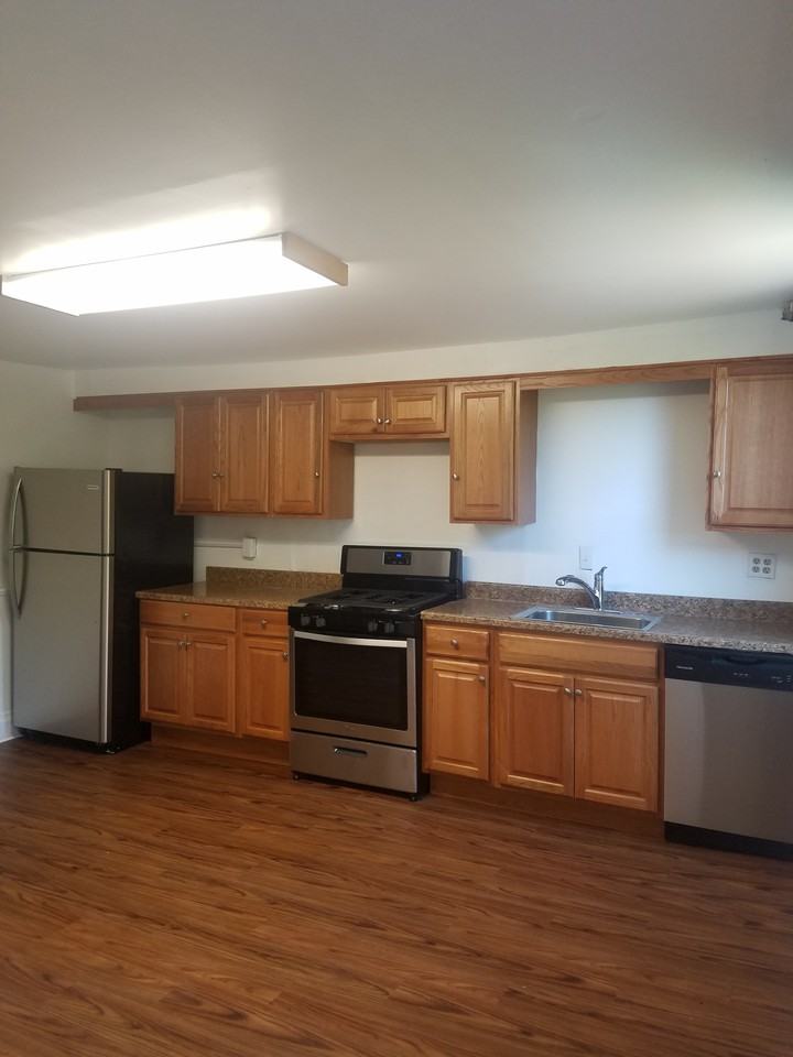 145 Amabell Street - Photo 3 of 17