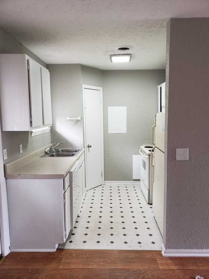 5258 Tusculum Court - Photo 2 of 14