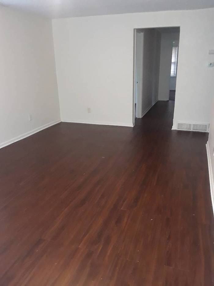 2036 Kensington Dr - Photo 3 of 20