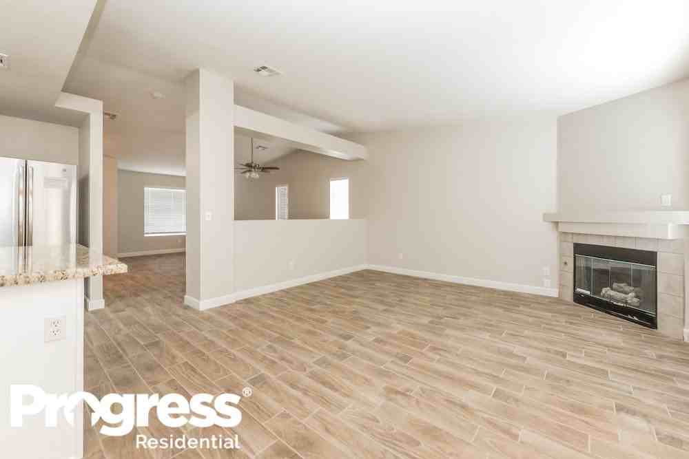 3025 Meadow Flower Ave - Photo 3 of 15