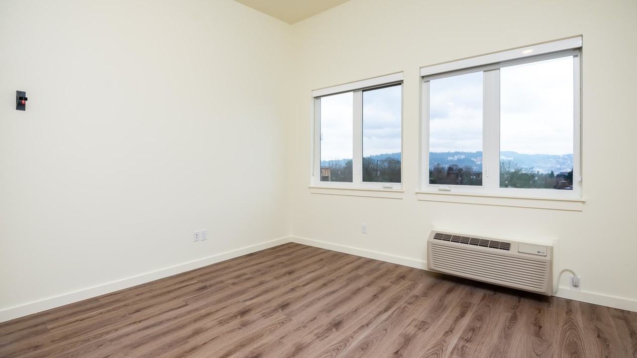 The Margot - Photo 2 of 32