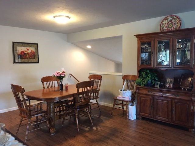 434 Hanson Rd - Photo 2 of 8