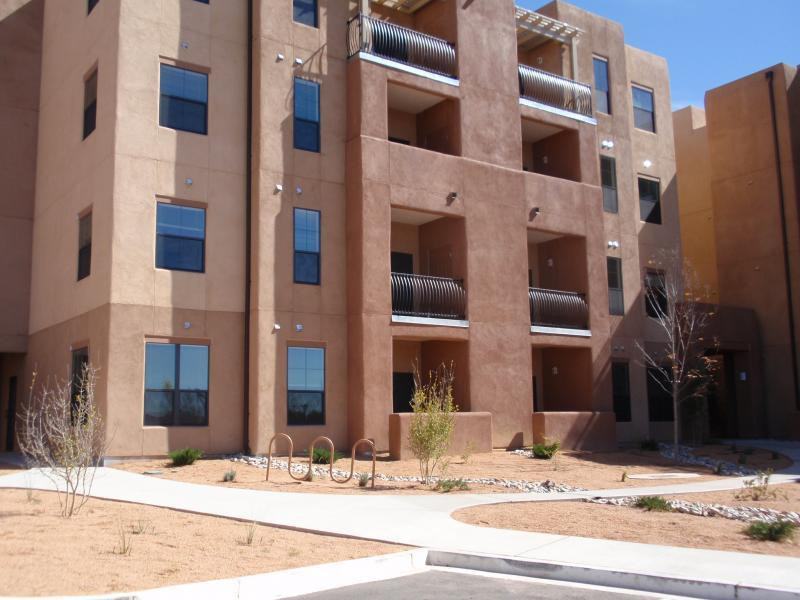 Tres Santos Apartments - Photo 3 of 7