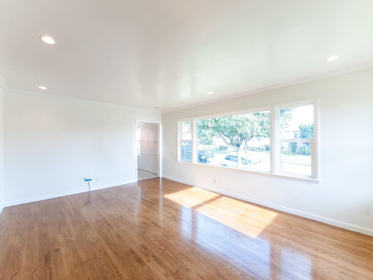 5957 La Tijera Blvd - Photo 2 of 20