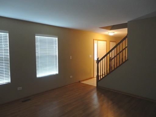 1909 Larkspur Dr - Photo 2 of 17