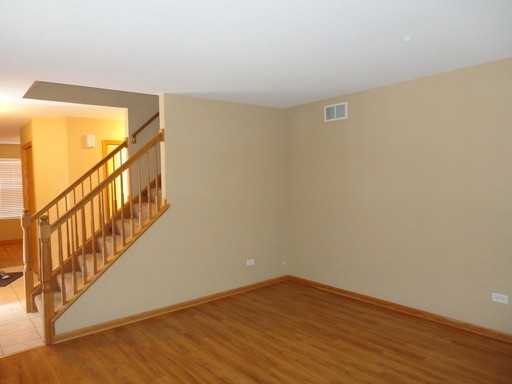 1909 Larkspur Dr - Photo 3 of 17