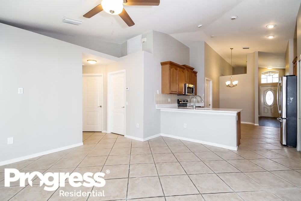 25151 Seven Rivers Cir - Photo 2 of 14