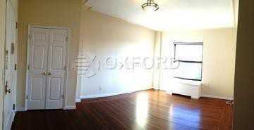 Broadway #812A